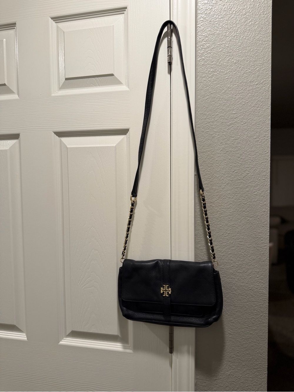 Tory Burch Black Leather Chain-Strap Crossbody Bag